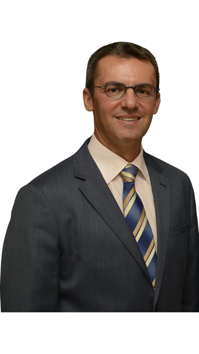 AgeReverse was founded by Kubi Turkmen, whose career spans more than 30 years in anti-aging innovation and over 15 years focused on telomere-based drug development.