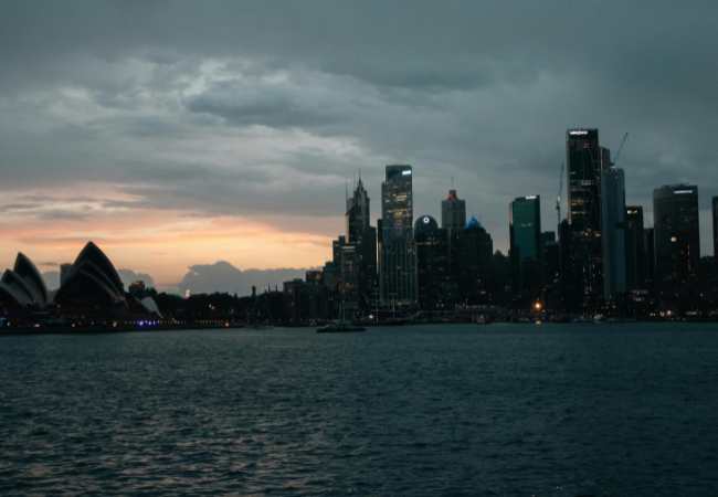 Sydney’s Transformation: From Colonial Struggles to a Growing Colonial City