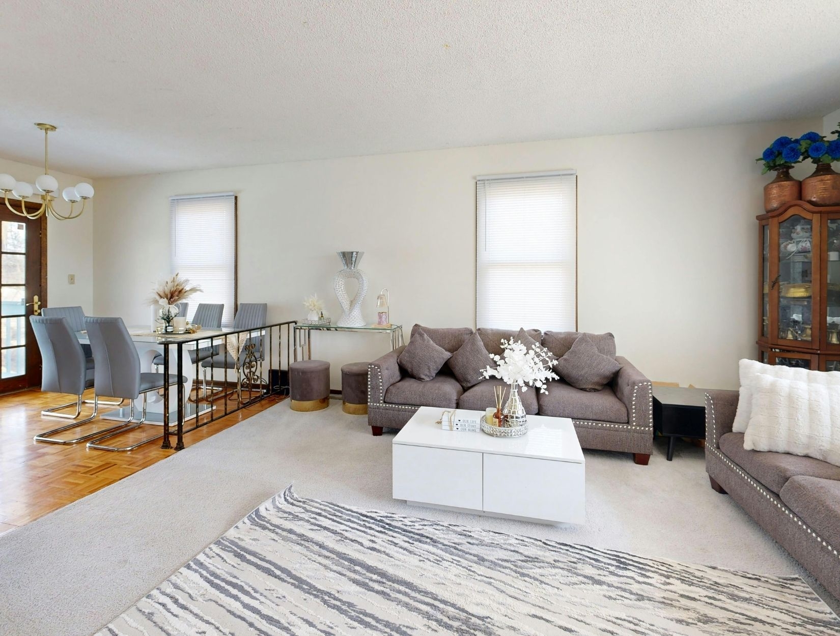 Where can I find stress-free home cleaning services in Chicago? Mums Cleaning Services Chicago Where can I find stress-free home cleaning services in Chicago?