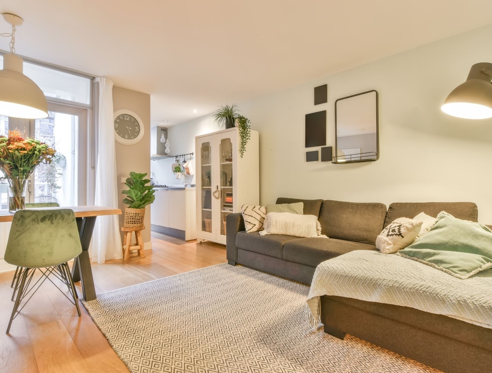 Which cleaning company serves Montclair and nearby areas?