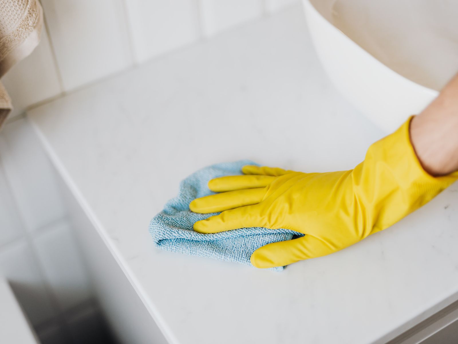 Can I book a cleaning service online without a call?