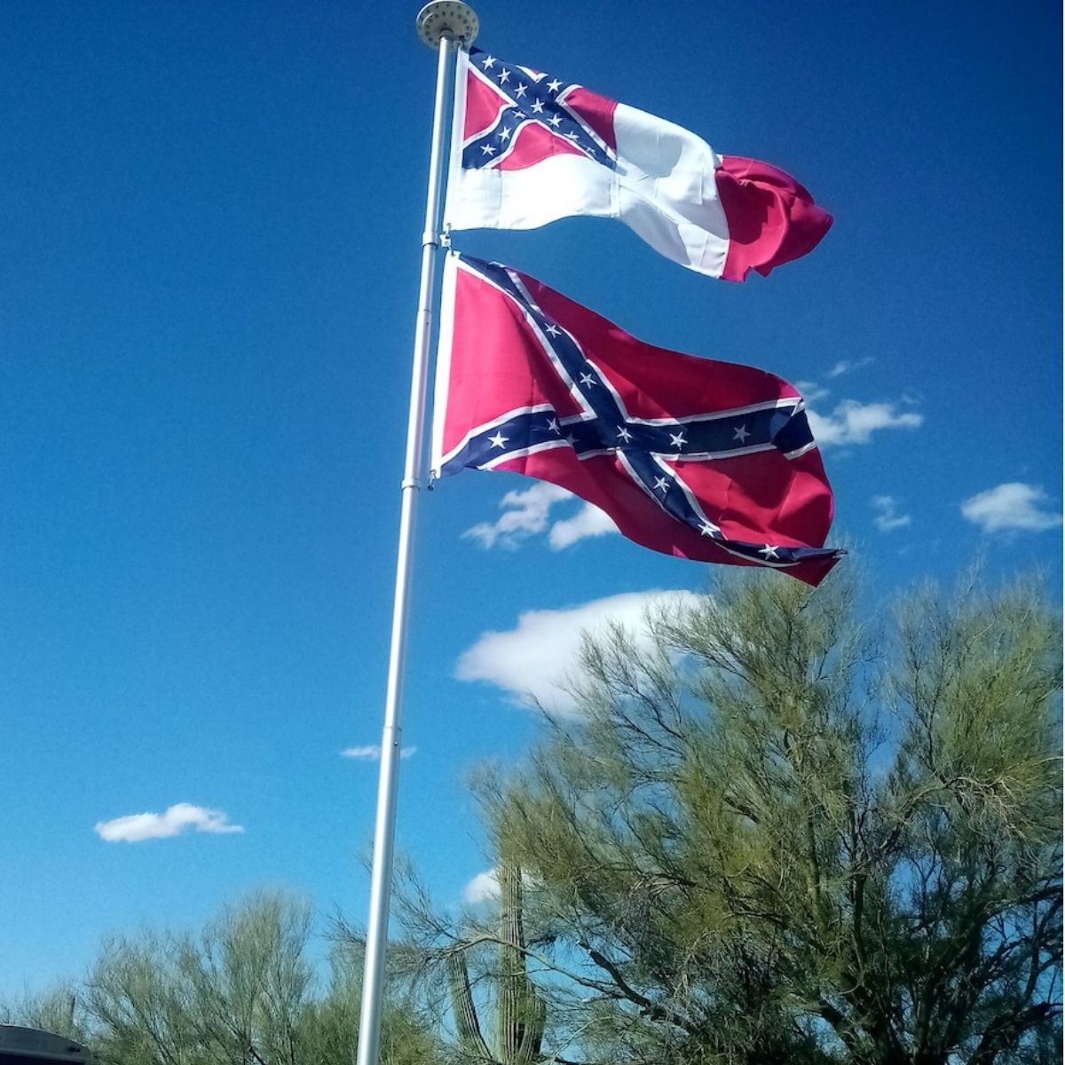 Ultimate Flags - Sewn Confederate Flag