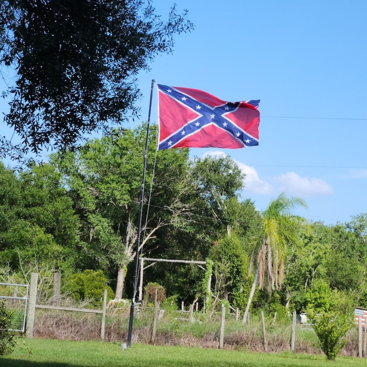 Ultimate Flags - Best Quality Confederate Flag