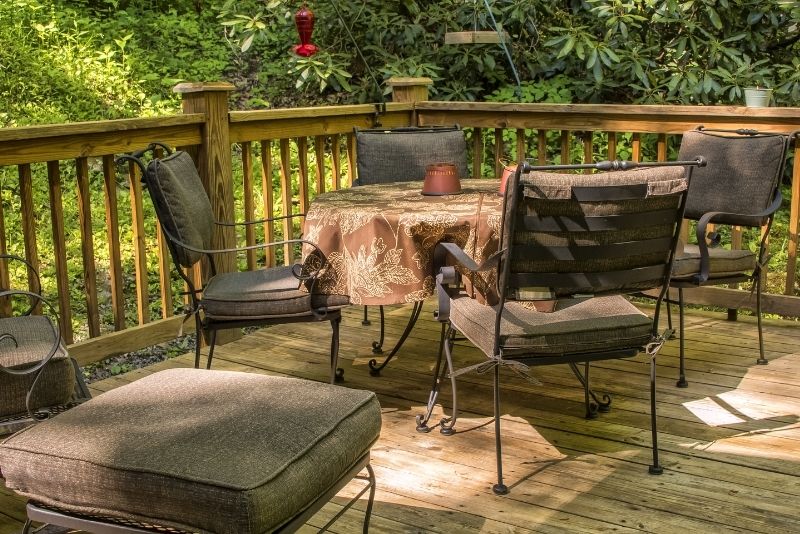 deck carpenter