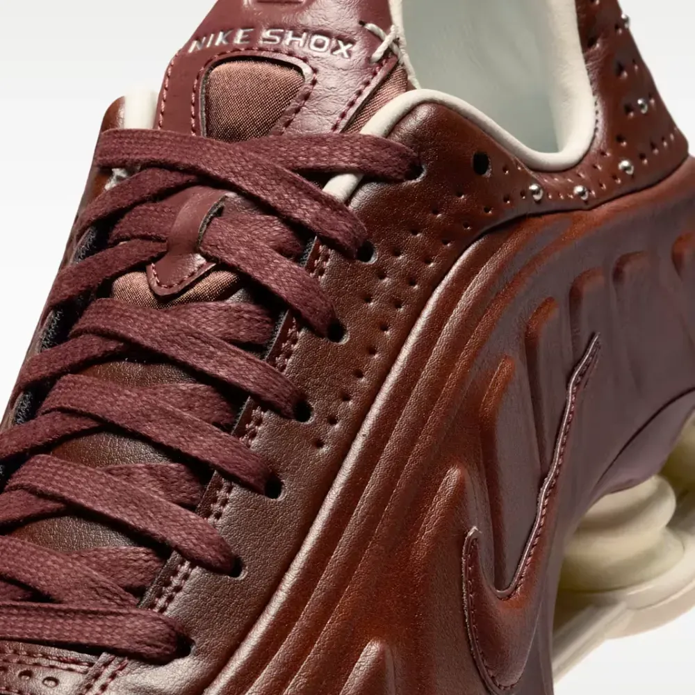 Nike Shox R4 Dark Pony Soft Pearl - Droper
