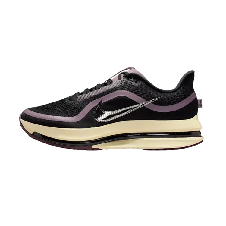 A Ma Maniere × Nike Pegasus Premium ナイキ A Ma Maniére x Nike Pegasus Premium SP Black Burgundy Crush - Droper