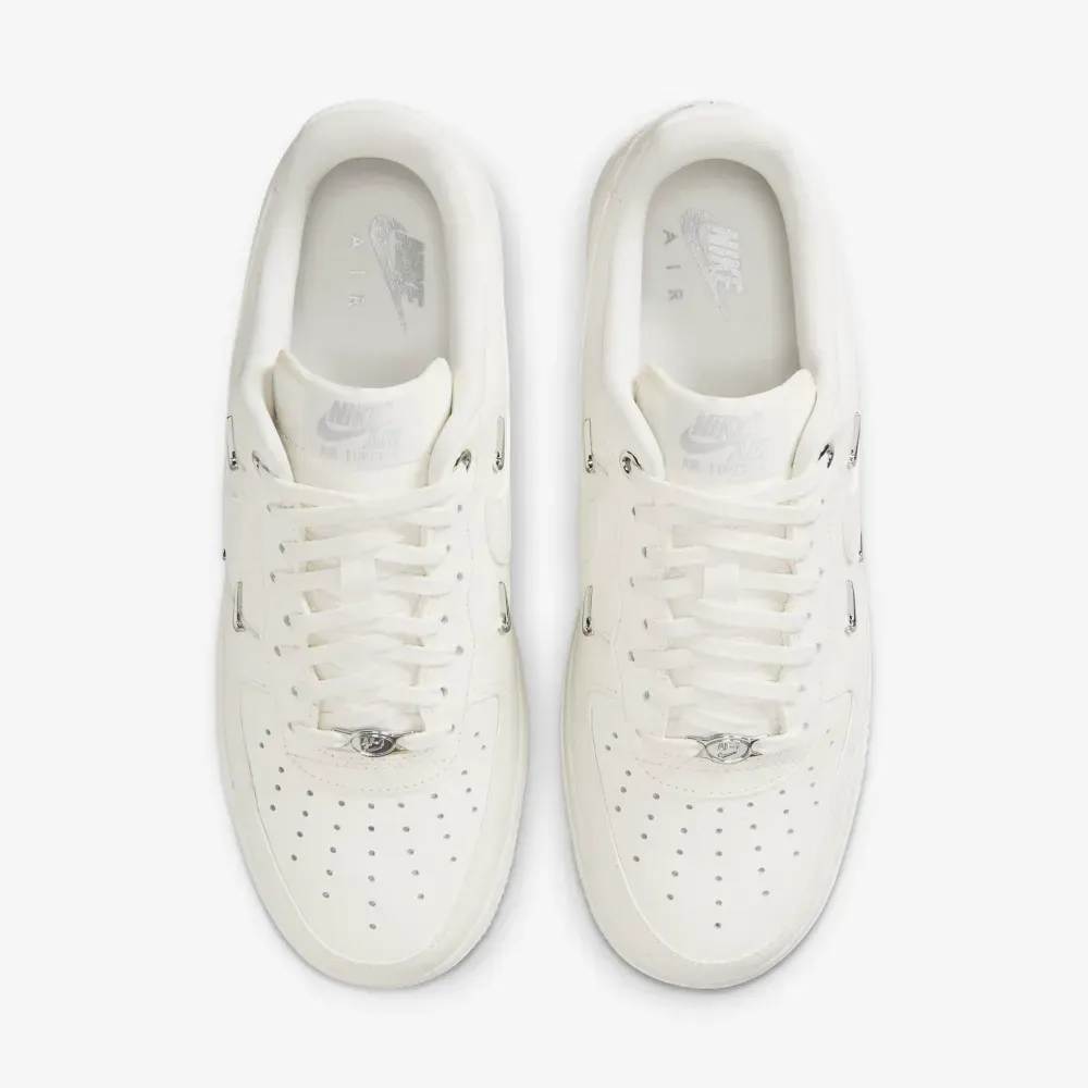 Nike Air Force 1 Low ´07 LV8 White Feminino - Droper