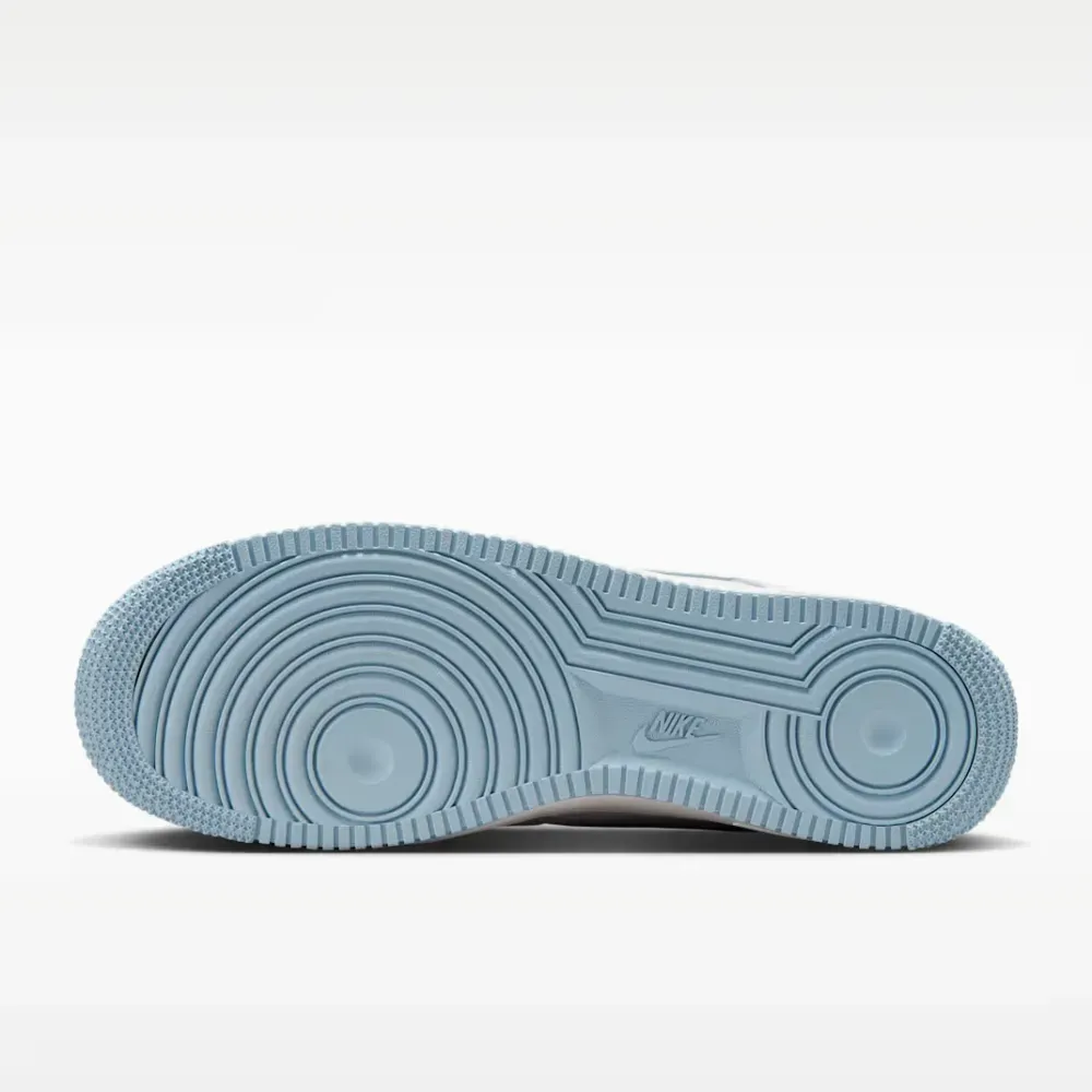 Nike Air Force 1 Low '07 Photon Dust foto 5