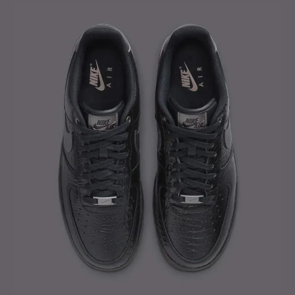 Nike Air Force 1 Low Triple Black Croc - Droper