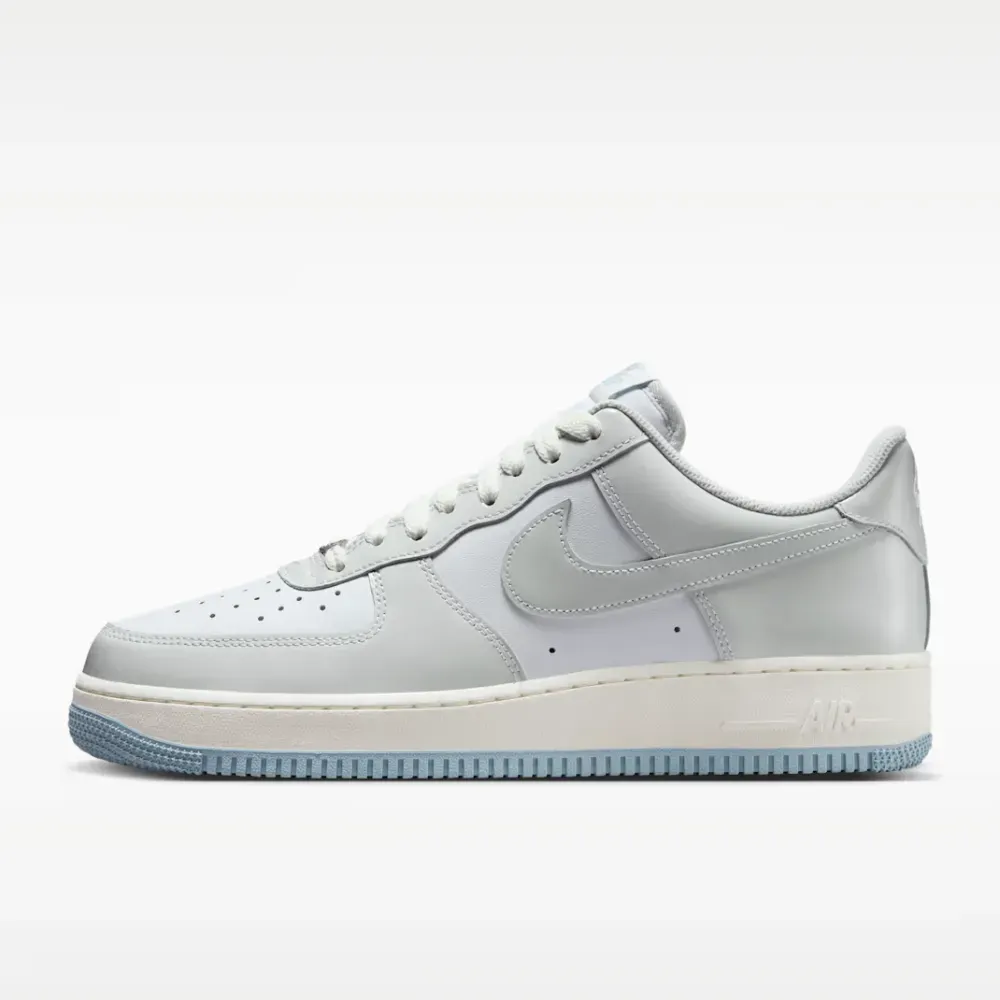 Nike Air Force 1 Low '07 Photon Dust foto 1