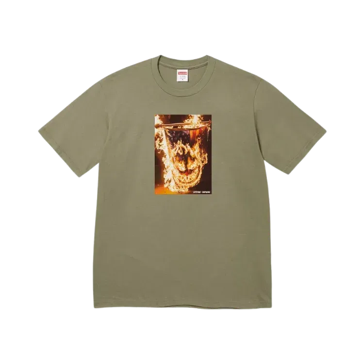 Spitfire x Supreme Camiseta Flag Light Olive SS26-W17 - Droper