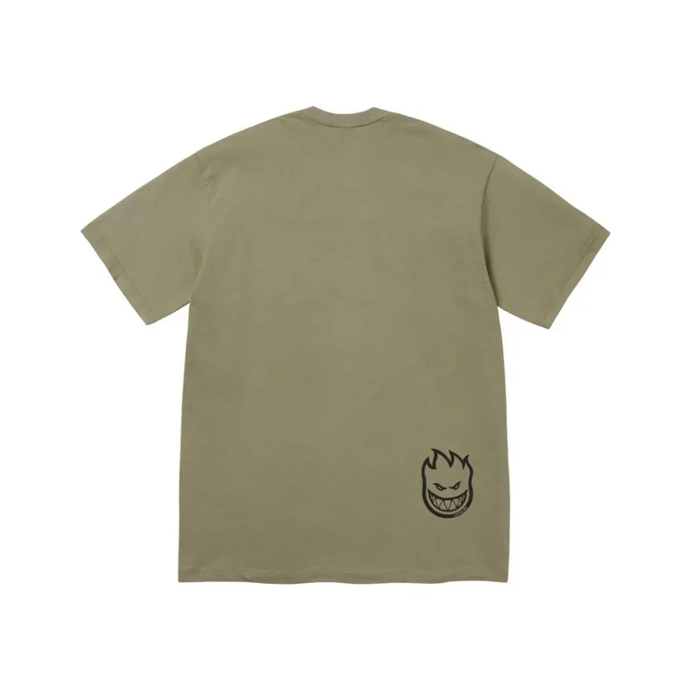 Spitfire x Supreme Camiseta Flag Light Olive SS26-W17 - Droper