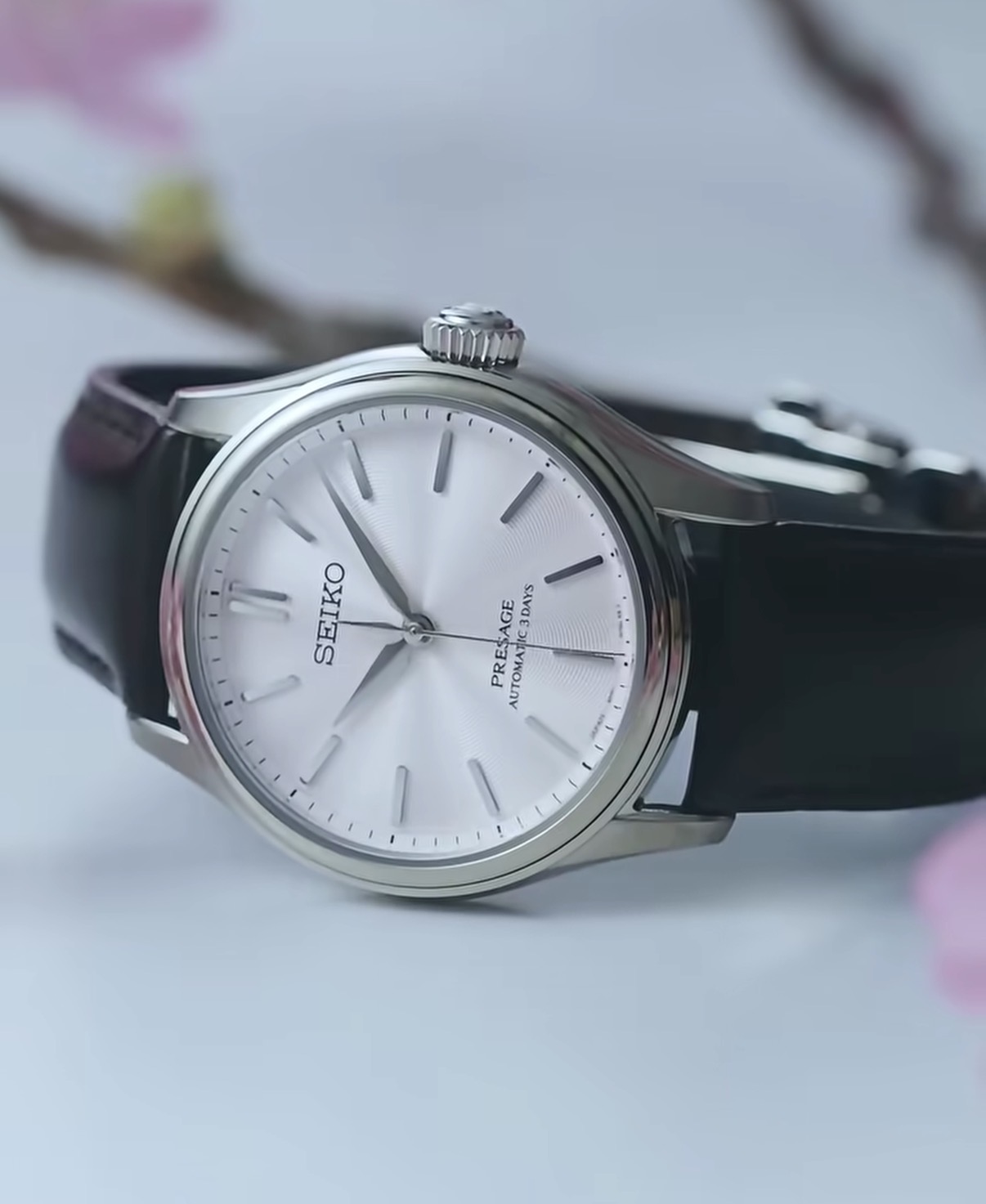 Seiko explora a arte floral japonesa em nova campanha da linha