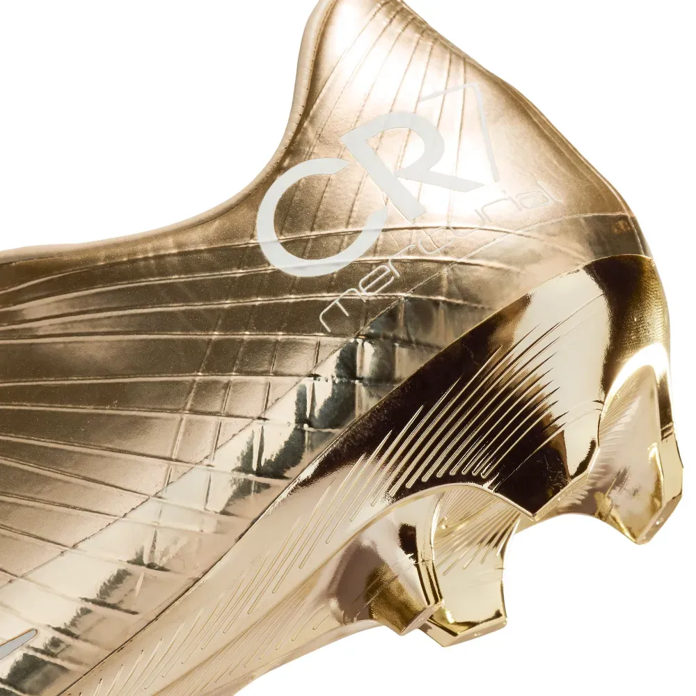 CR7 x Nike Chuteira Mercurial Superfly 1 RGN FG SE Metallic Gold