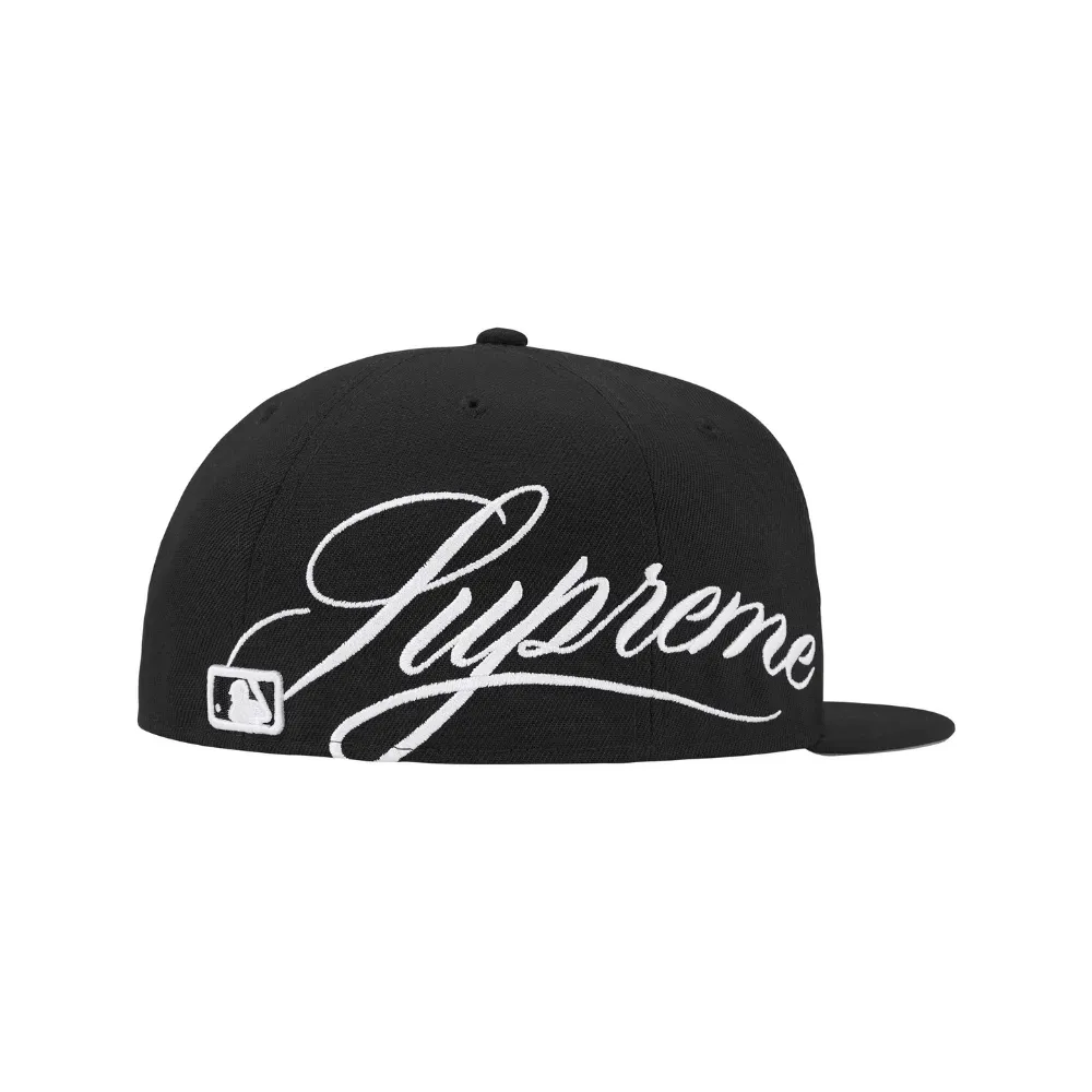 New Era x Supreme Boné New York Yankees Black SS26-W18 - Droper