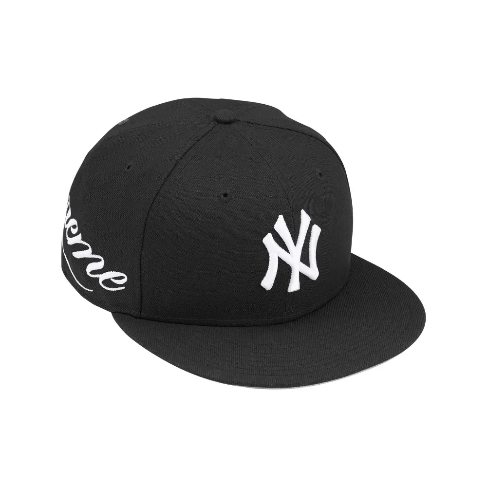 New Era x Supreme Boné New York Yankees Black SS26-W18 - Droper