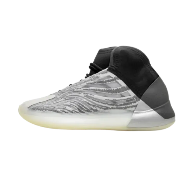 Yeezy QNTM Onyx - Droper