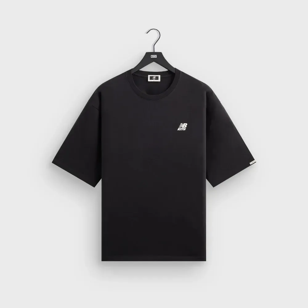 Kith x New Balance Camiseta 2011 Woodblock Jones Black - Droper