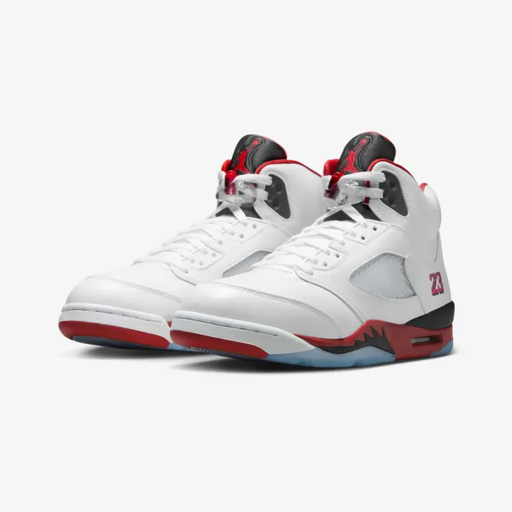 NIKE AIR JORDAN 5 RETRO ファイヤーレッド28cm Air Jordan 5 Retro Fire Red Black Tongue 2025 - Droper