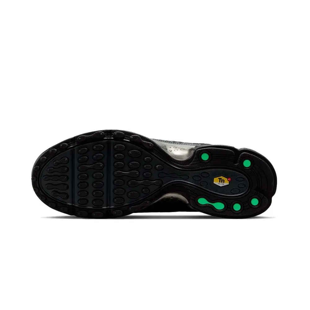 Nike Air Max Plus VII Black Illusion Green foto 5