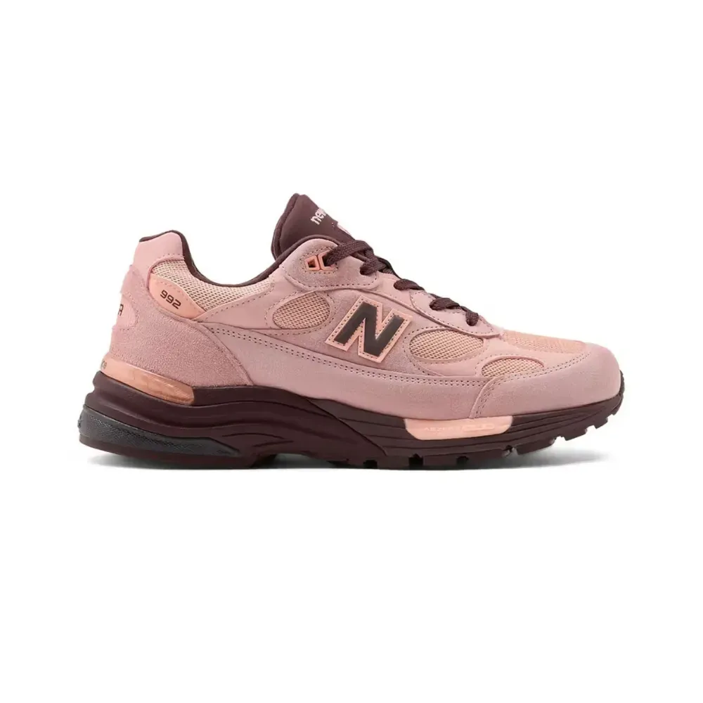 New Balance 992 Pink Chalk foto 1