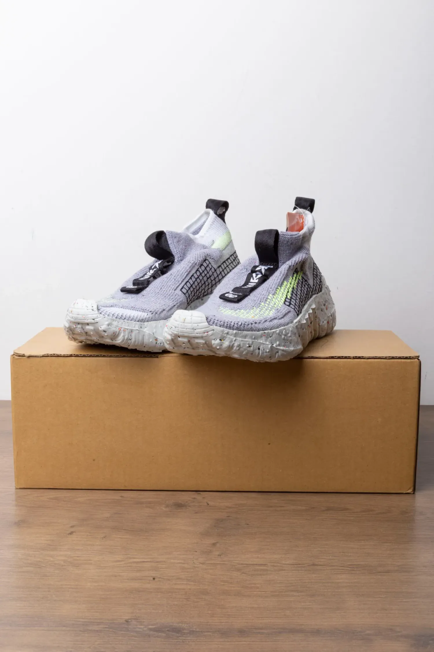 Nike Space Hippie 02 Volt