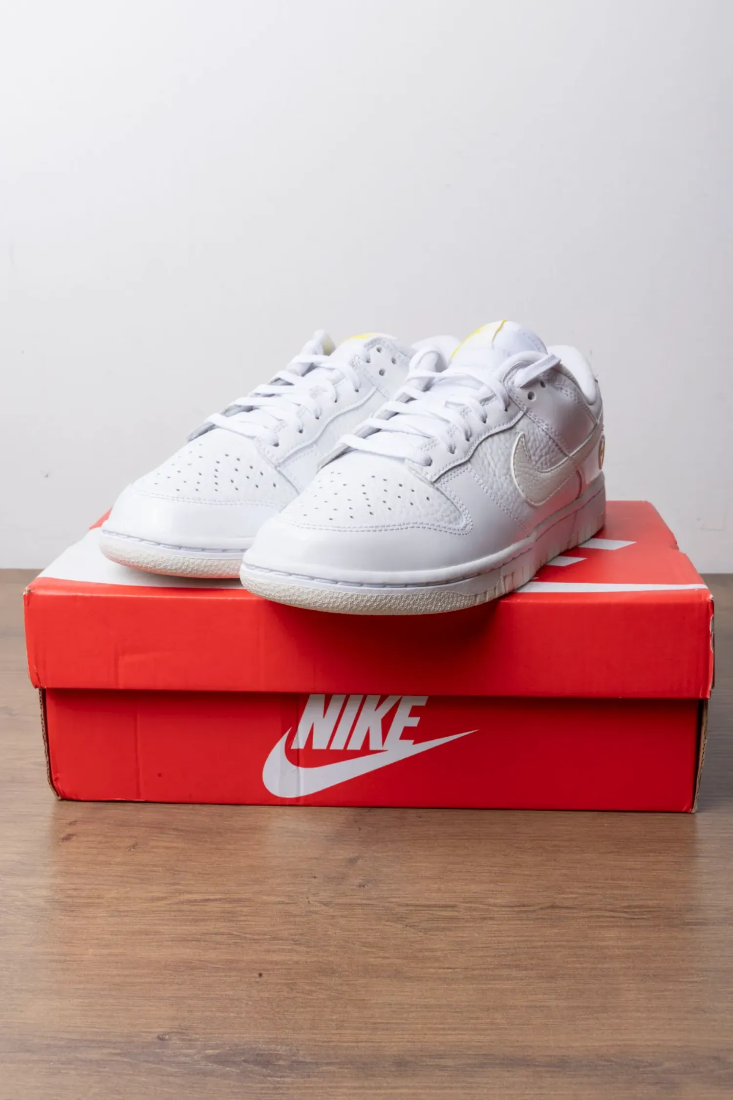 Nike Dunk Low Valentine's Day Yellow Heart — 35, Novo