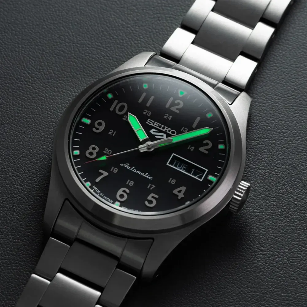 Relógio Seiko 5 Sports Field Trench Automático Preto 39mm foto 3