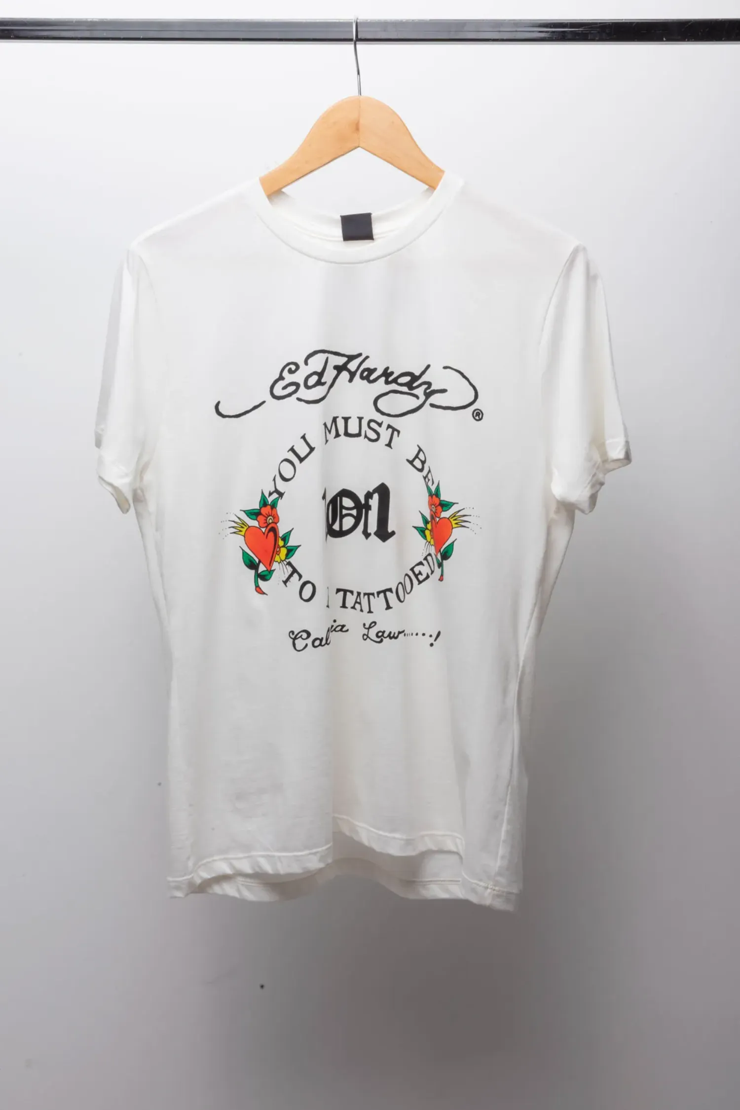 Ed Hardy x Exclusiviist 1of1 Camiseta N1RVANA Off White