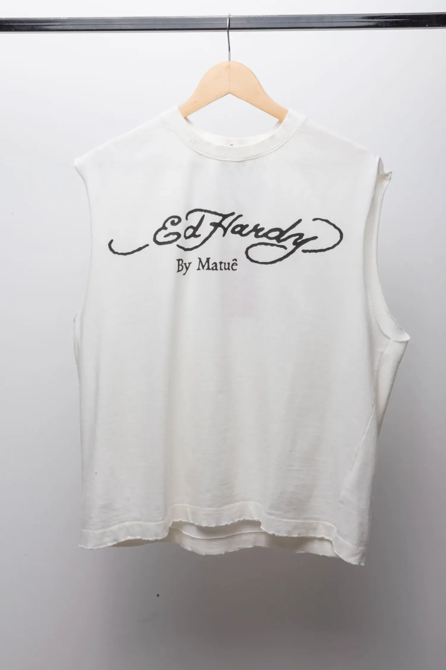 Matuê x Ed Hardy Regata By Matuê Off White — M, Novo
