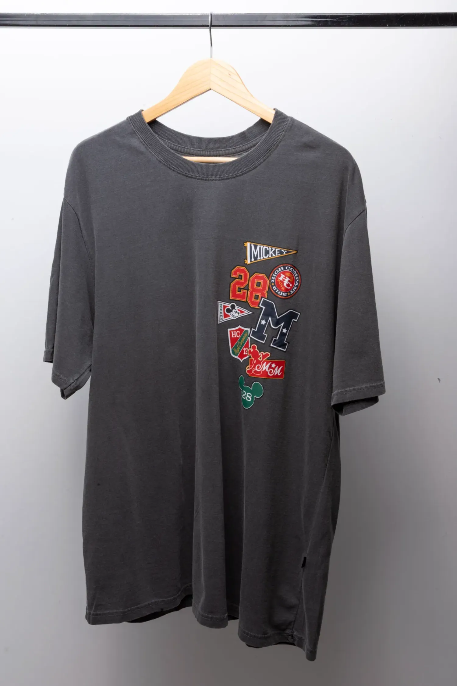 Disney x High Company Camiseta Legacy '28 Black — G / XG, Novo