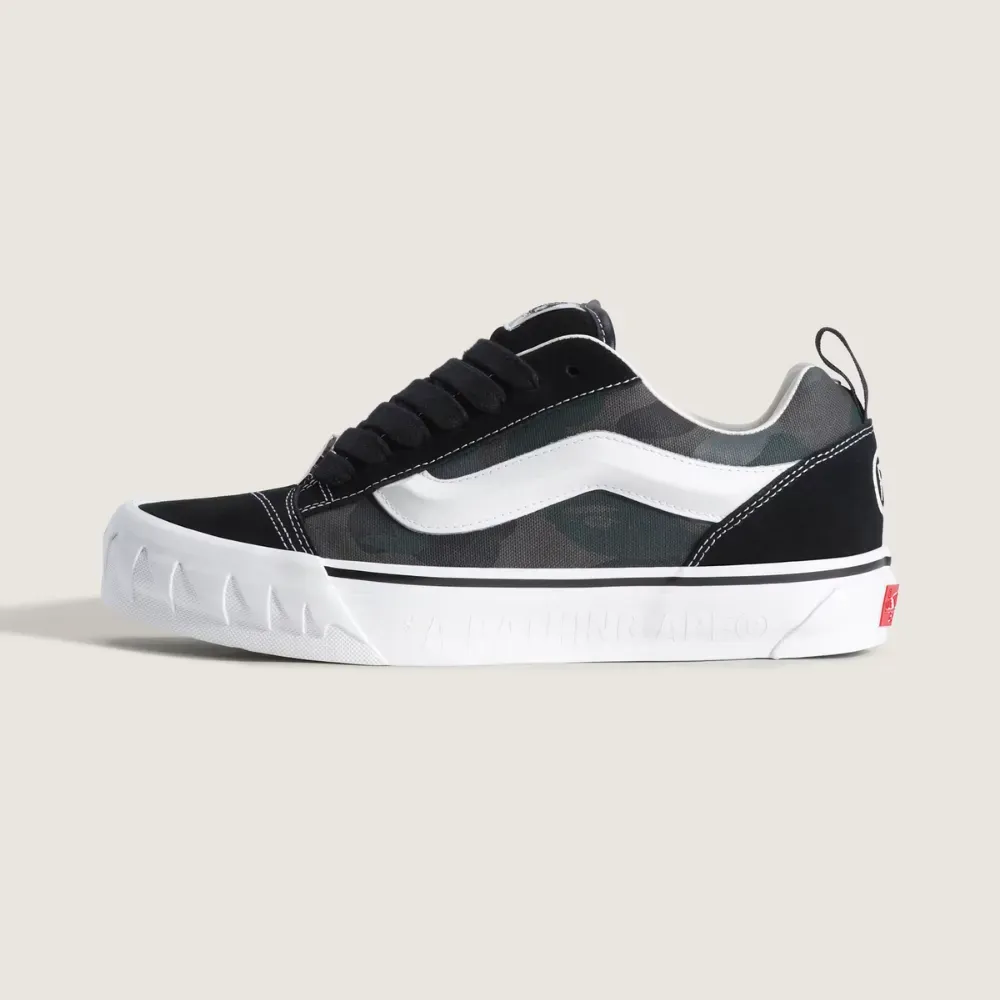 Imagem BAPE x Vans Premium Knu Skool Camo Black