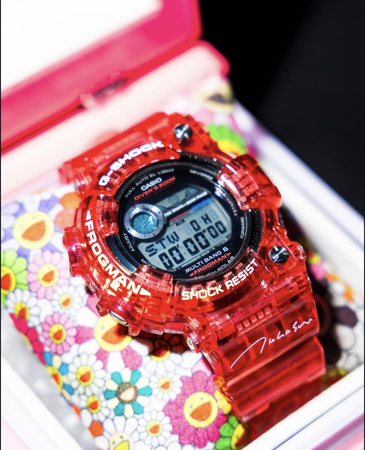 G-SHOCK e Takashi Murakami revelam relógio de edição superlimitada