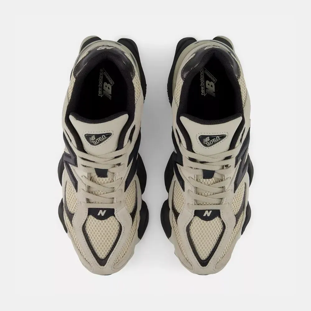 New Balance 9060 Timberwolf Black Cement foto 2