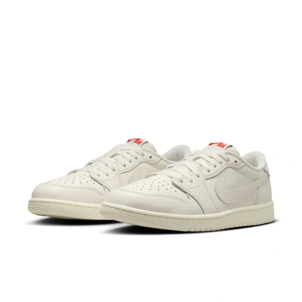 エア ジョーダン1 SAIL/UNIVERSITY RED Air Jordan 1 Retro Low OG Sail University Red - Droper
