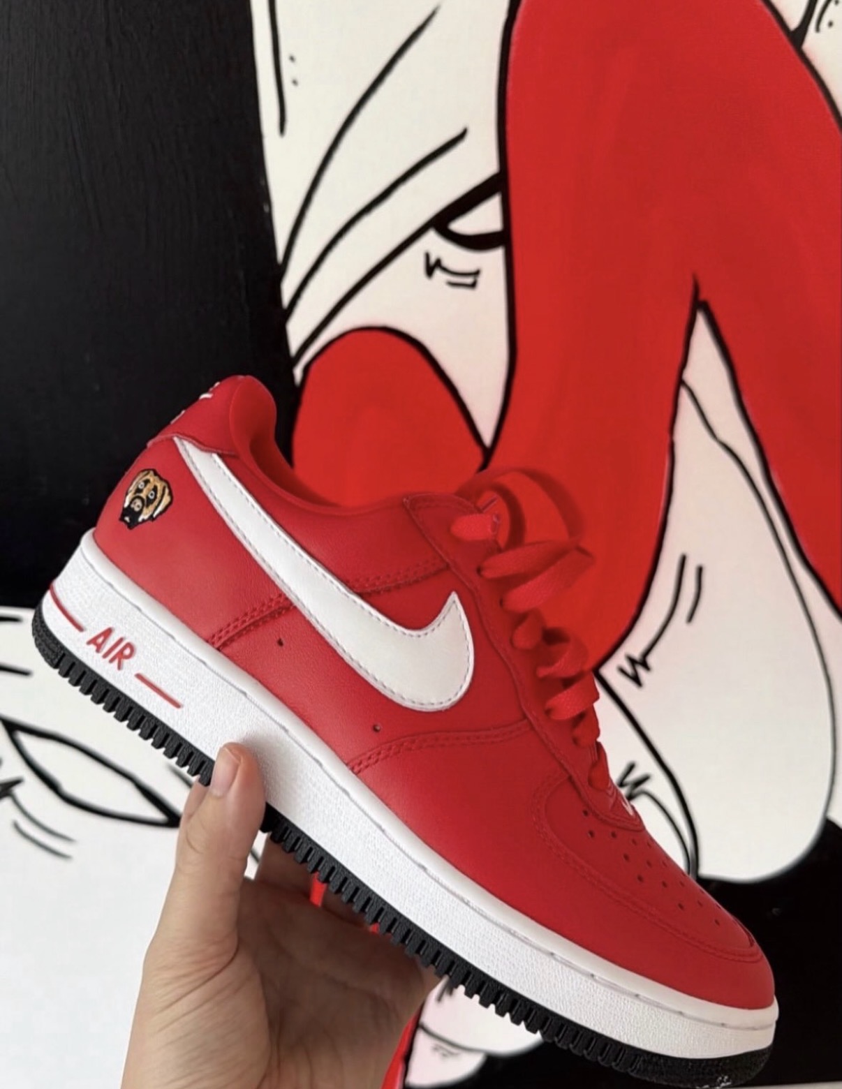 Jacquemus e Nike revelam primeira imagem do novo Moon Shoe