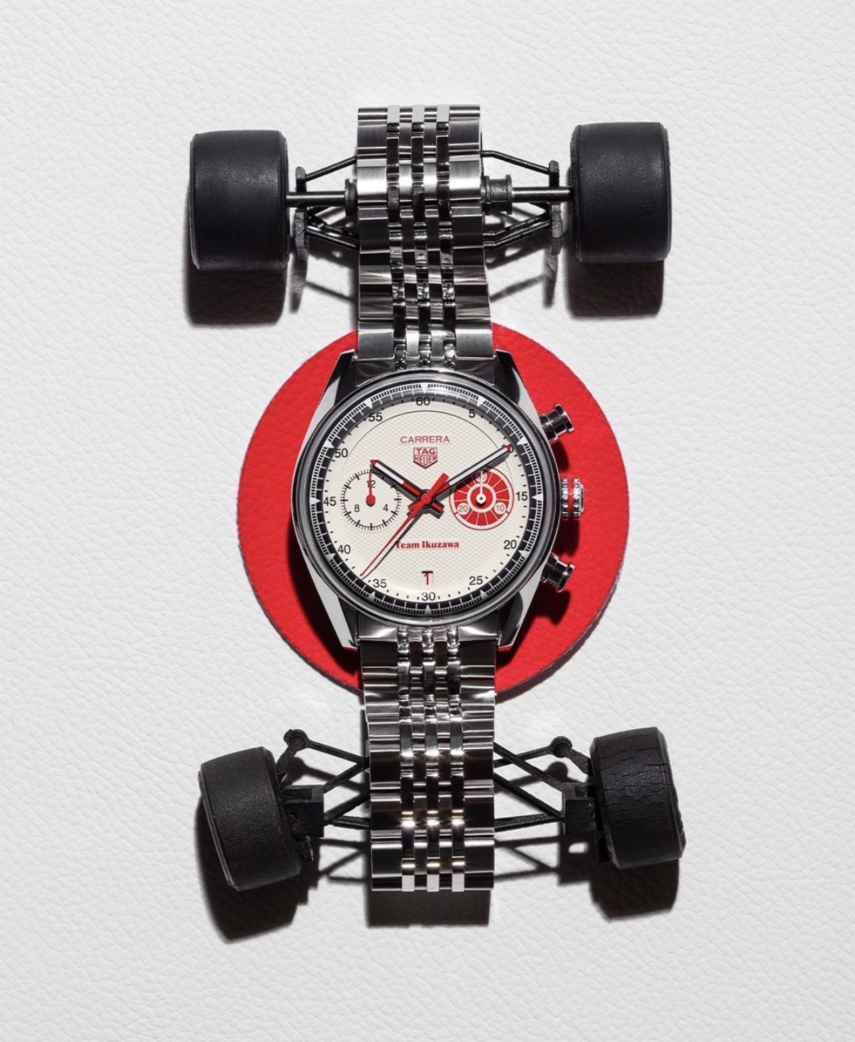 G-SHOCK e Larry June unem luxo descontraído e paixão automotiva no
