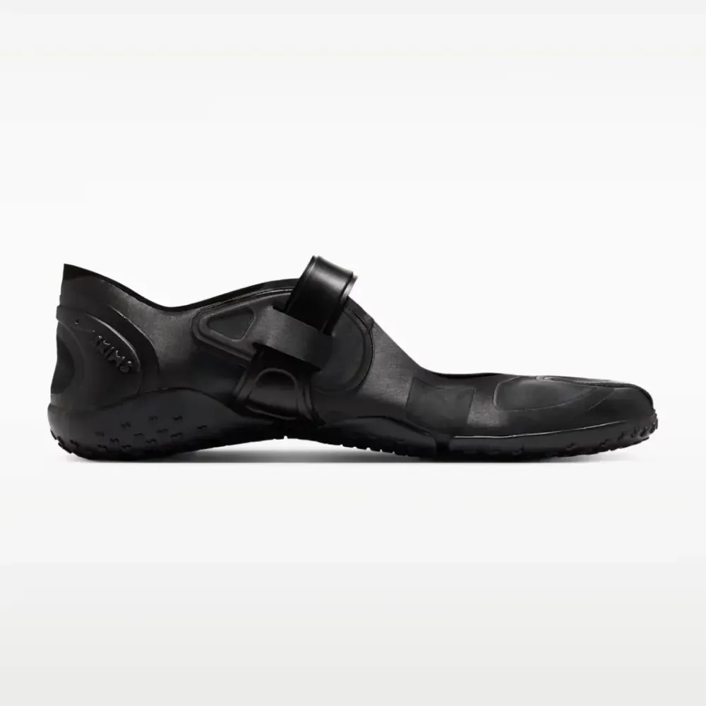 SKIMS x Nike Rift Satin Black foto 3