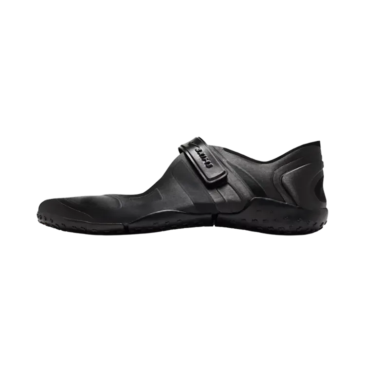 SKIMS x Nike Rift Satin Black