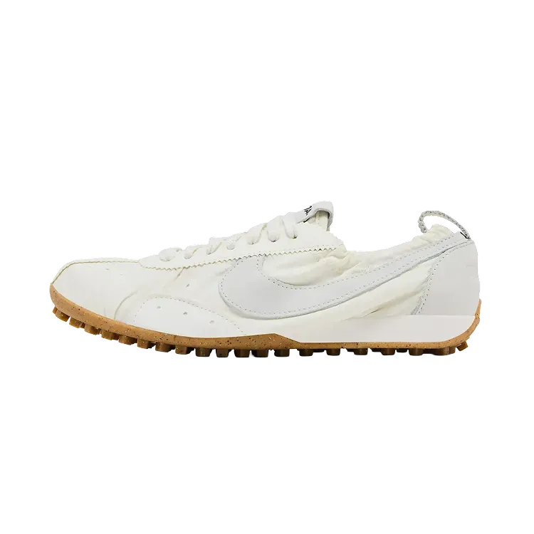Jacquemus x Nike Moon Shoe Soft Pearl and Sail Feminino