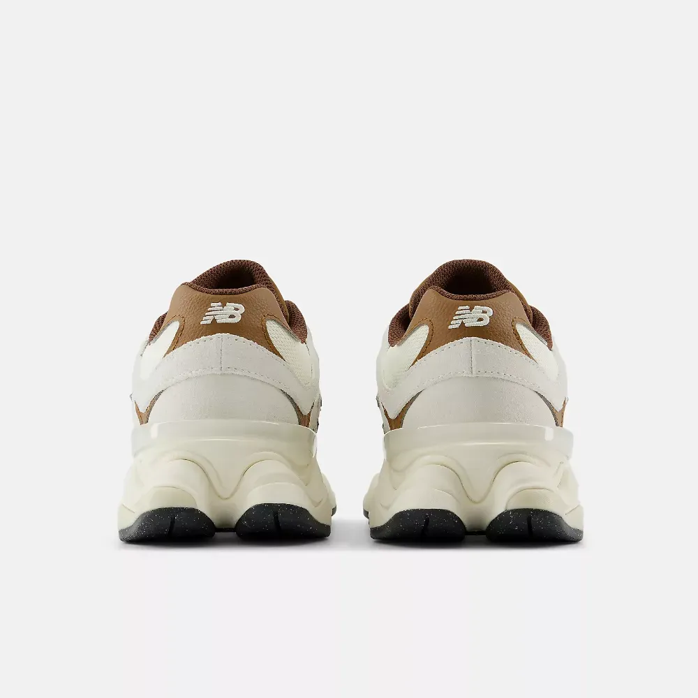 New Balance 9060 Breakfast Tea Angora foto 4