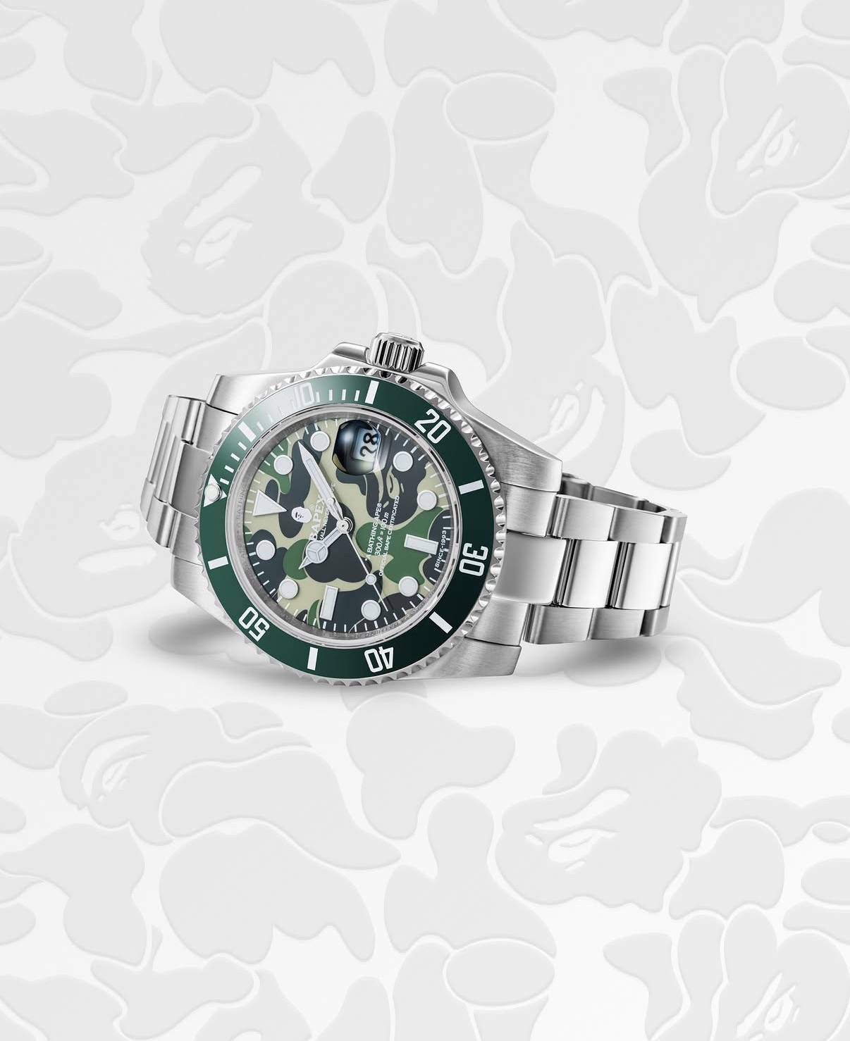 BAPE une funcionalidade e o clássico ABC CAMO no novo relógio TYPE