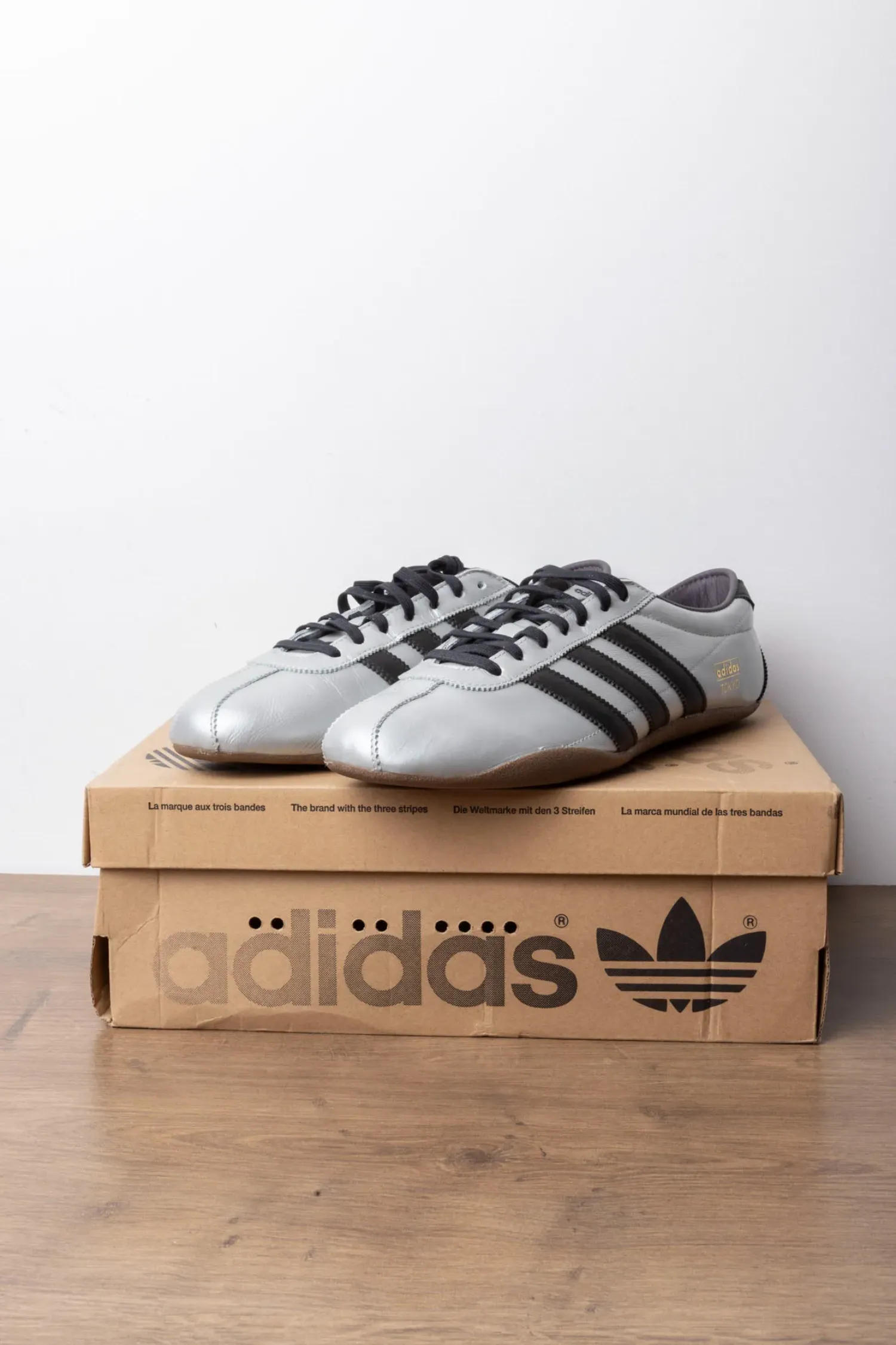 adidas Tokyo Silver Metallic Core Black Gum