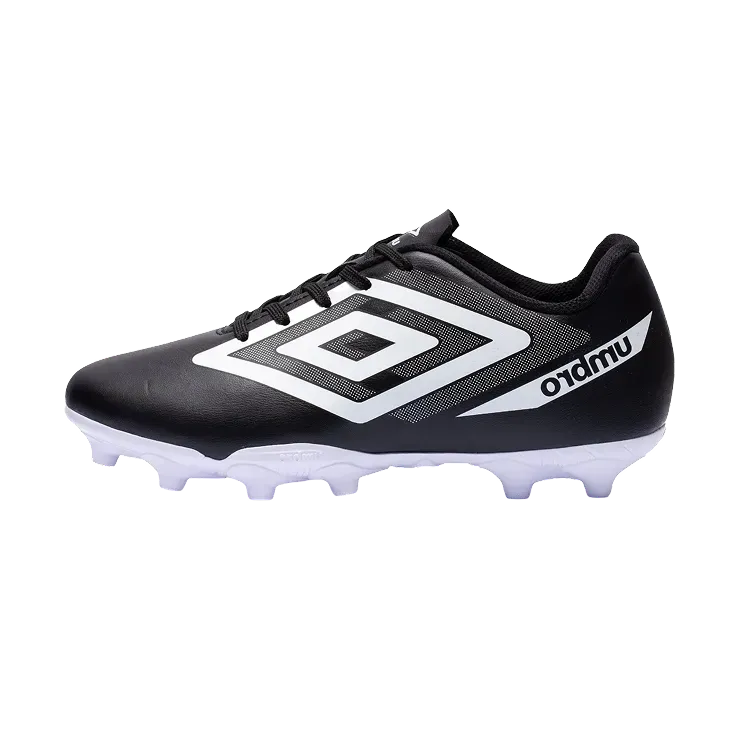 Umbro Chuteira Campo Beat Black White
