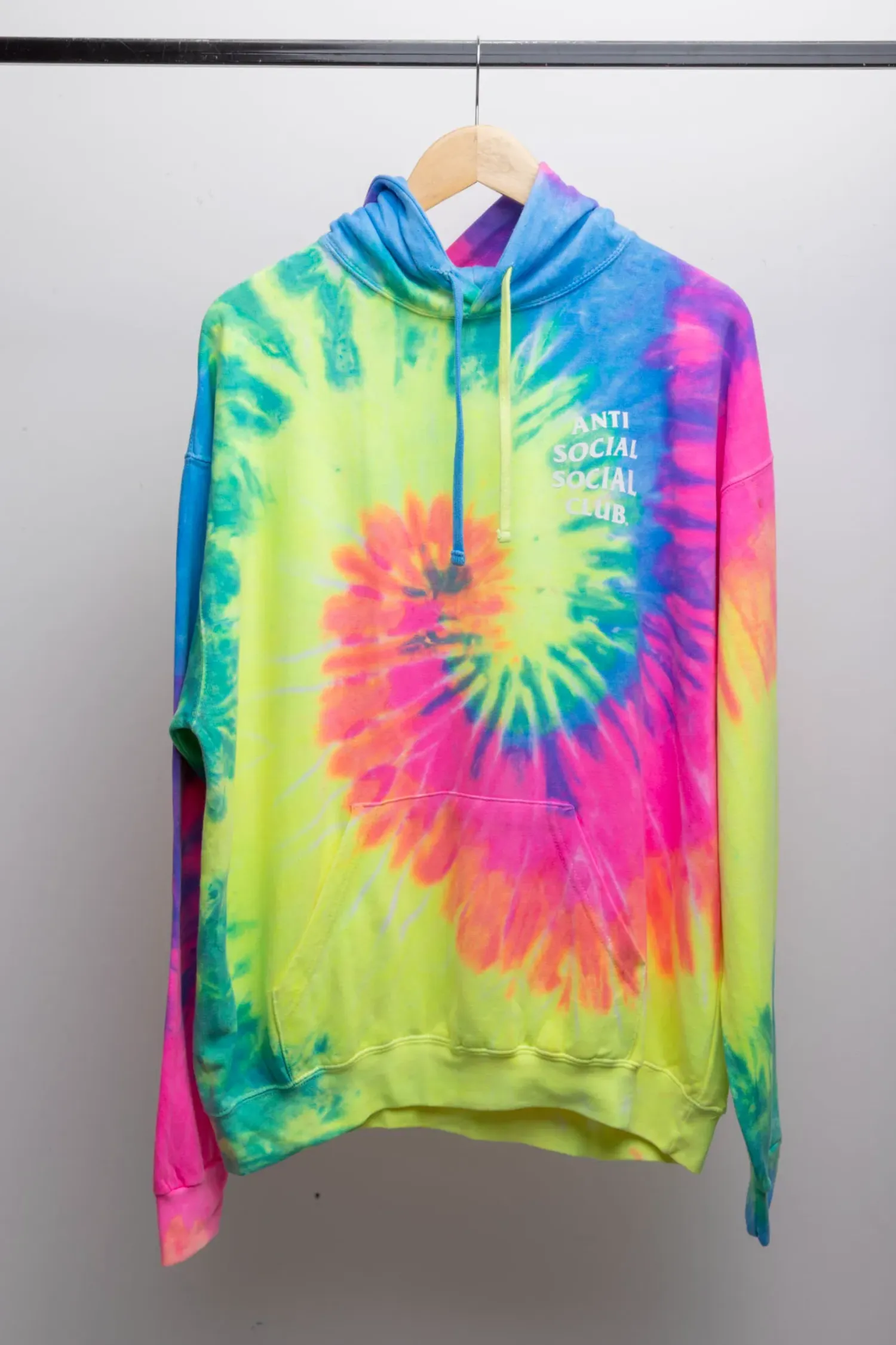 Moletom Anti Social Social Club Laguna Rainbow Tie Dye