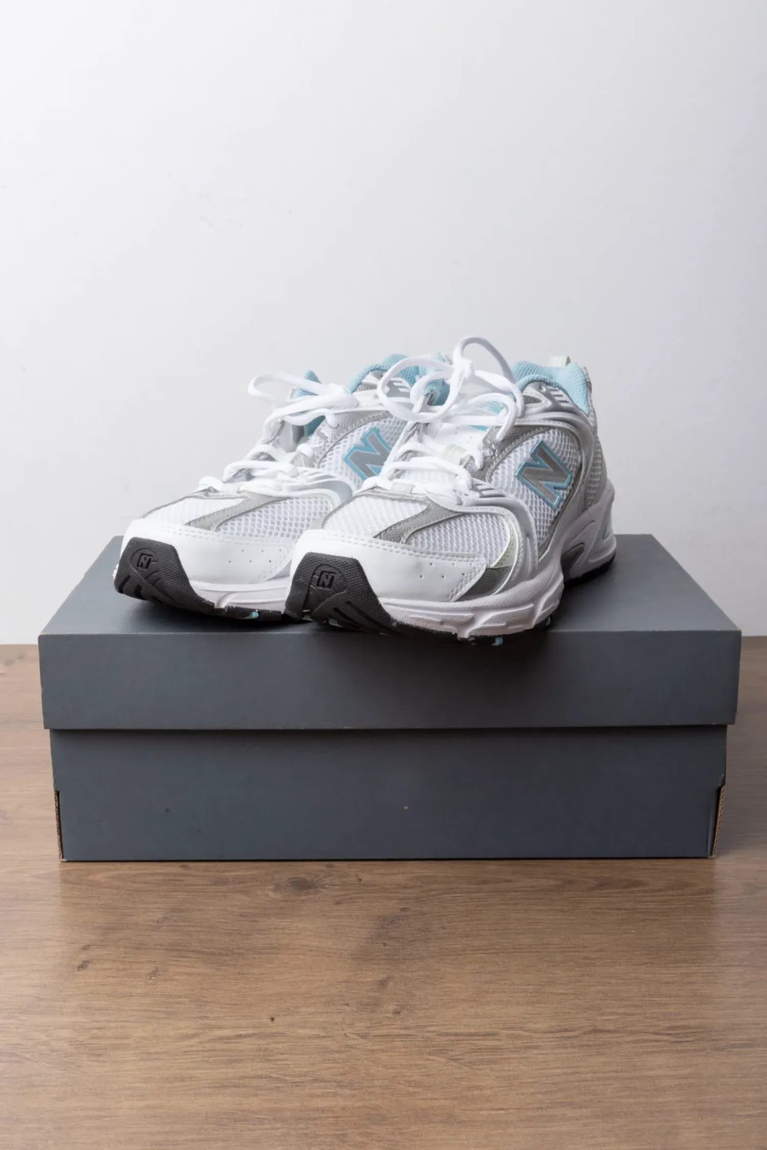 New Balance 530 White Blue