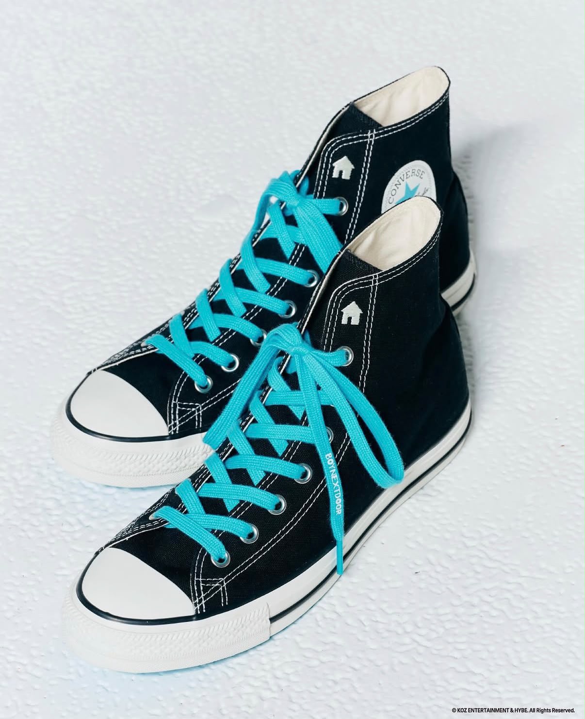 【希少】CONPE10 ND SWALLOW ver.BLACK BOYNEXTDOOR, atmos pink e Converse sobem ao palco em colaboração