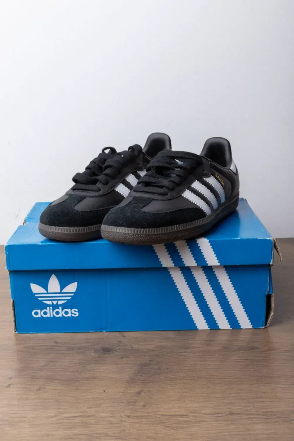 adidas Samba OG Black Gum
