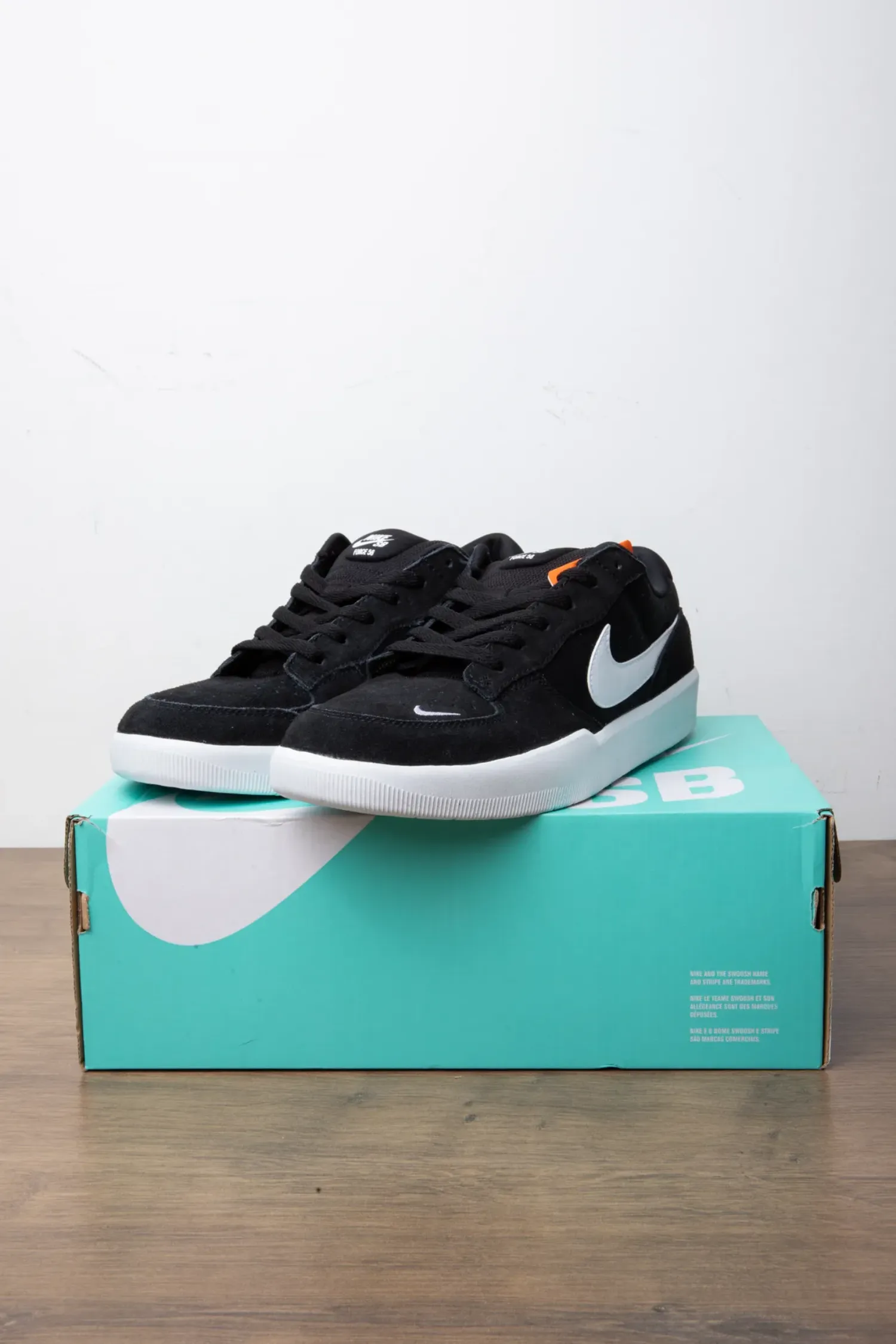 Nike SB Force 58 Black White