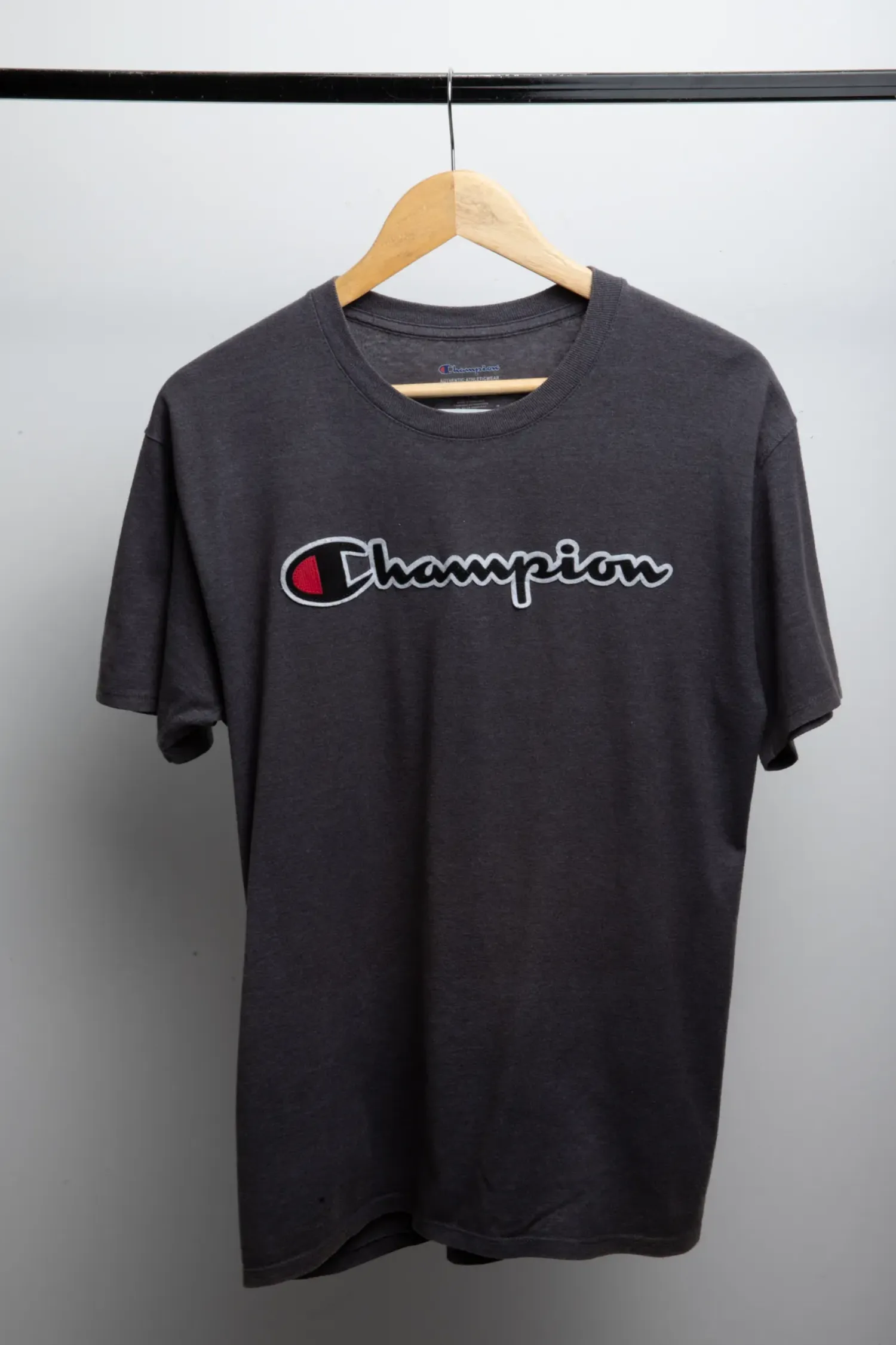 Camiseta Champion Cinza